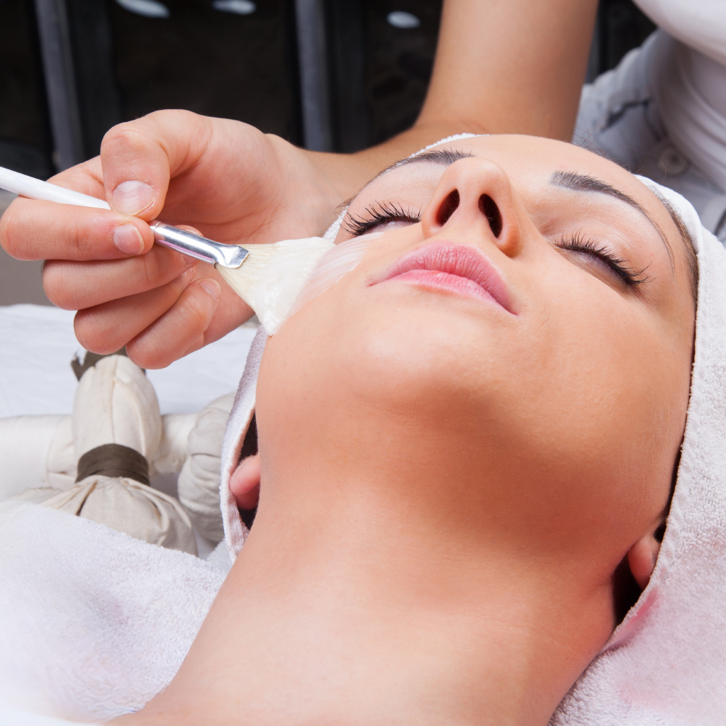 專業美容師色斑治療